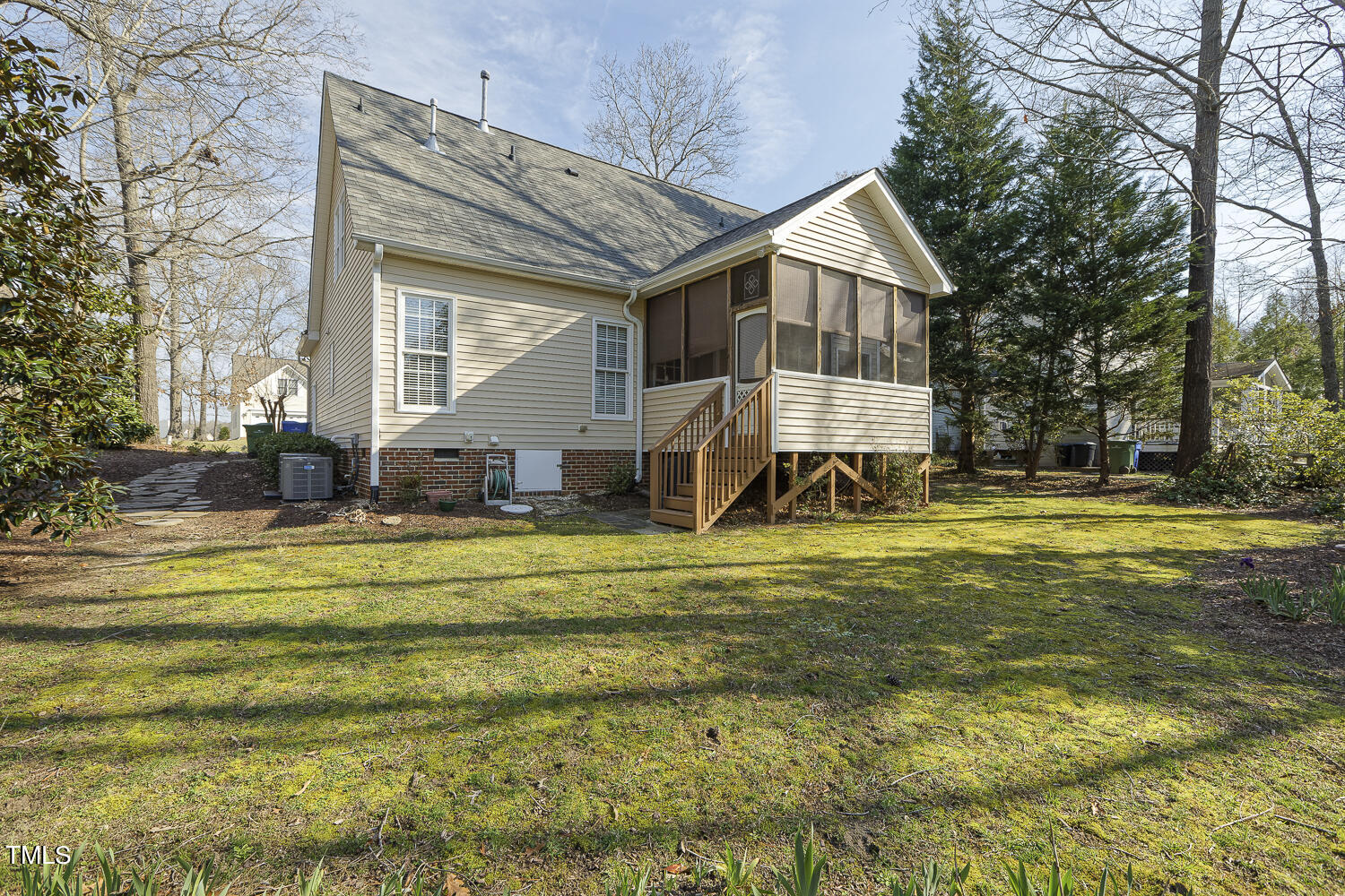 924 Glenmacie Drive Drive