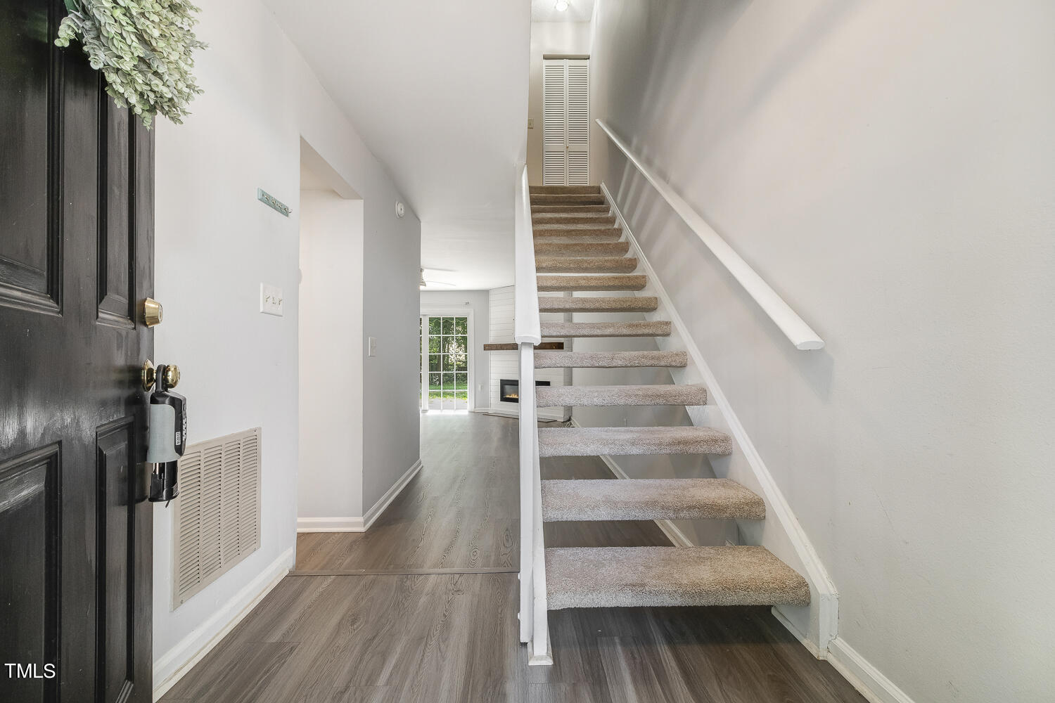 7747 Falcon Rest Circle