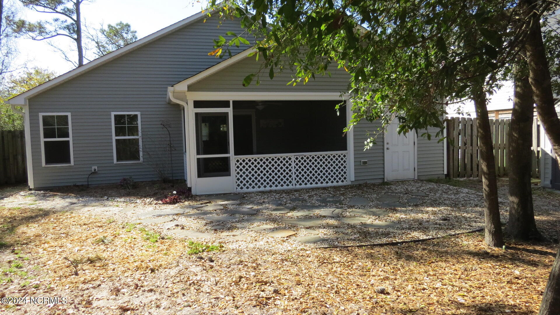 148 NE 13th Street