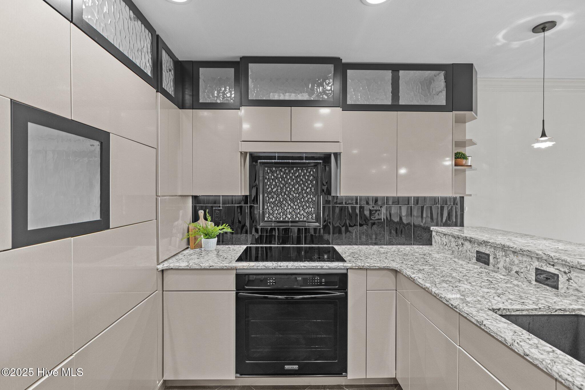 24 Batts Hill Road