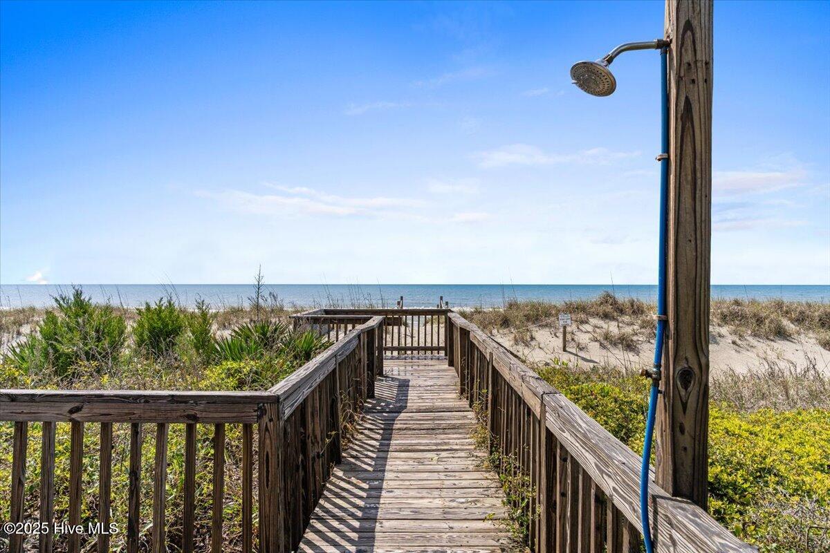 2709 W Beach Drive