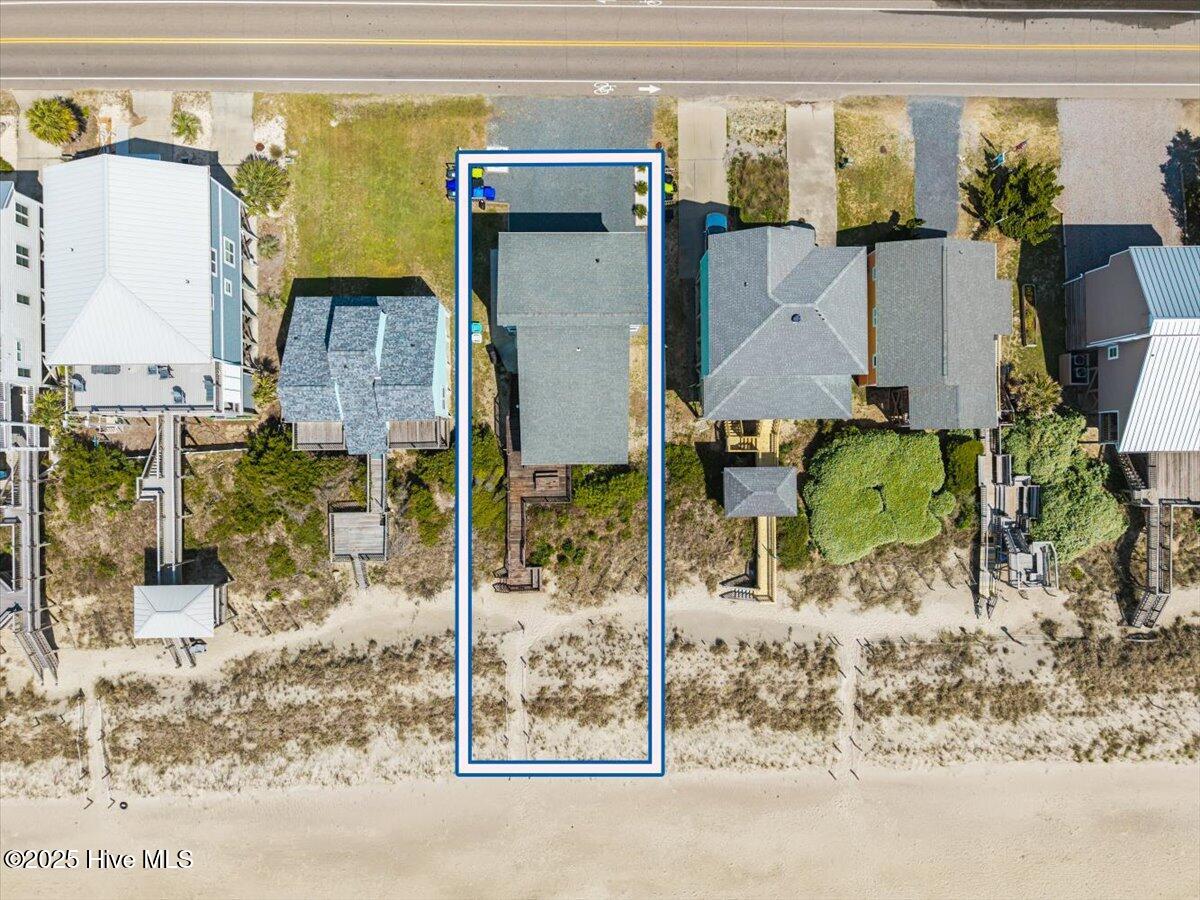 2709 W Beach Drive