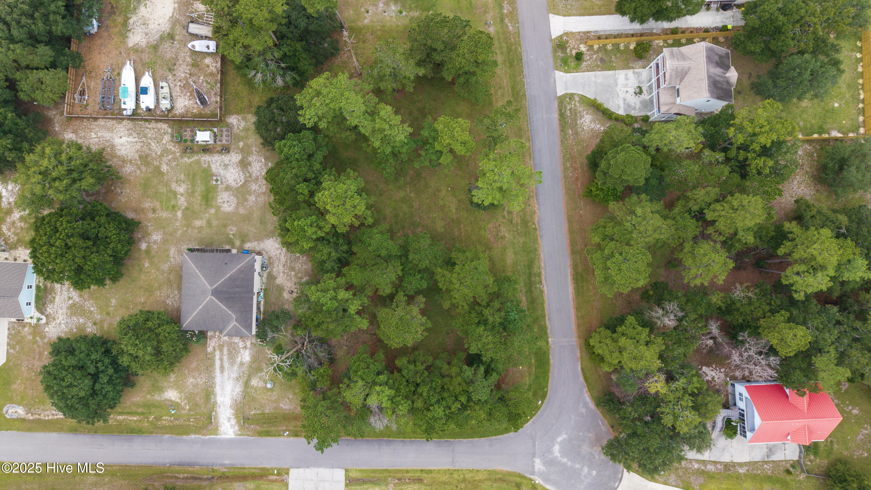 359 42 and 43 Hamilton Drive SE