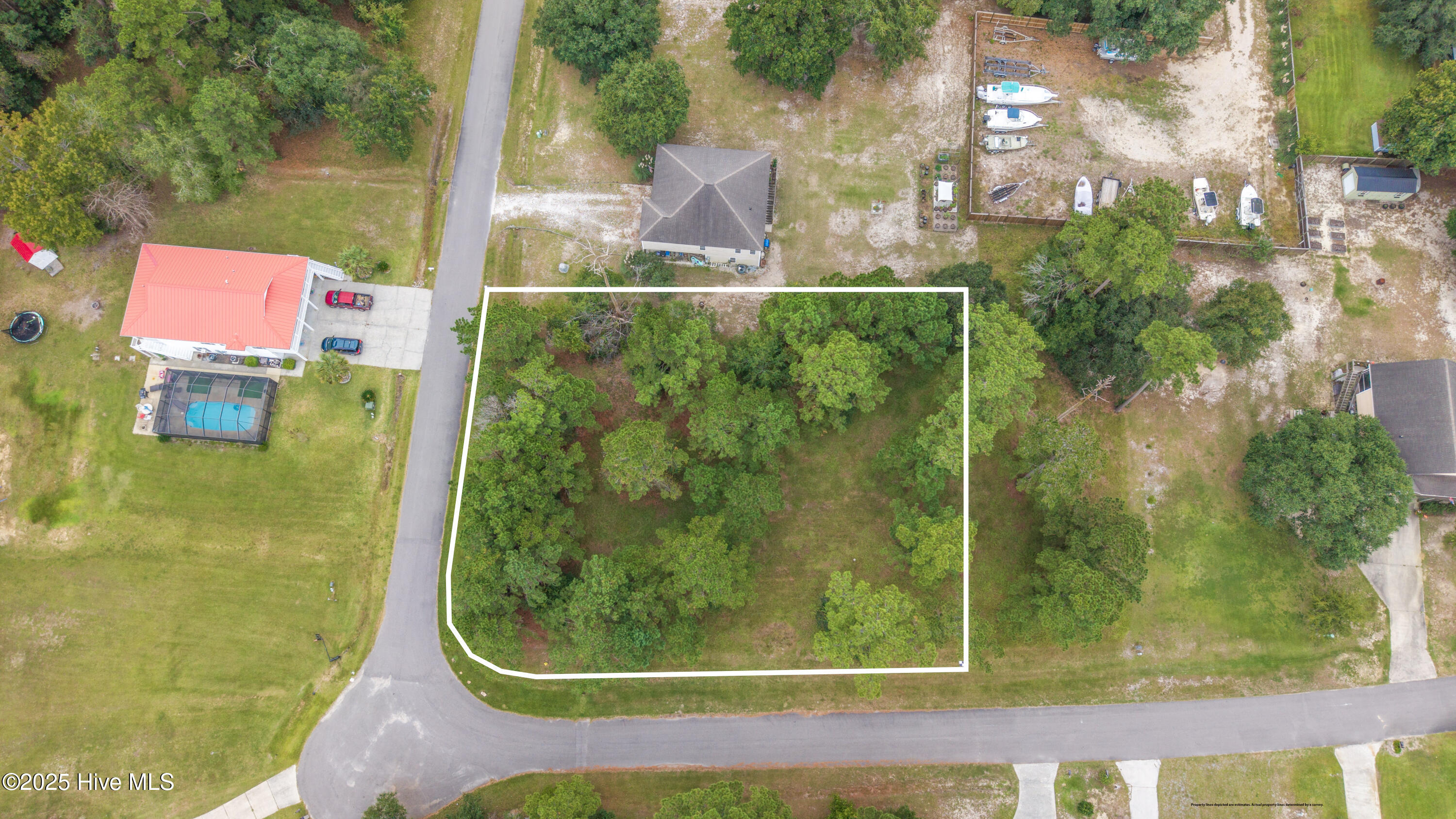 359 42 and 43 Hamilton Drive SE