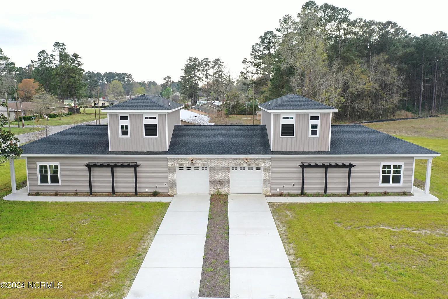 21 Crew Court
