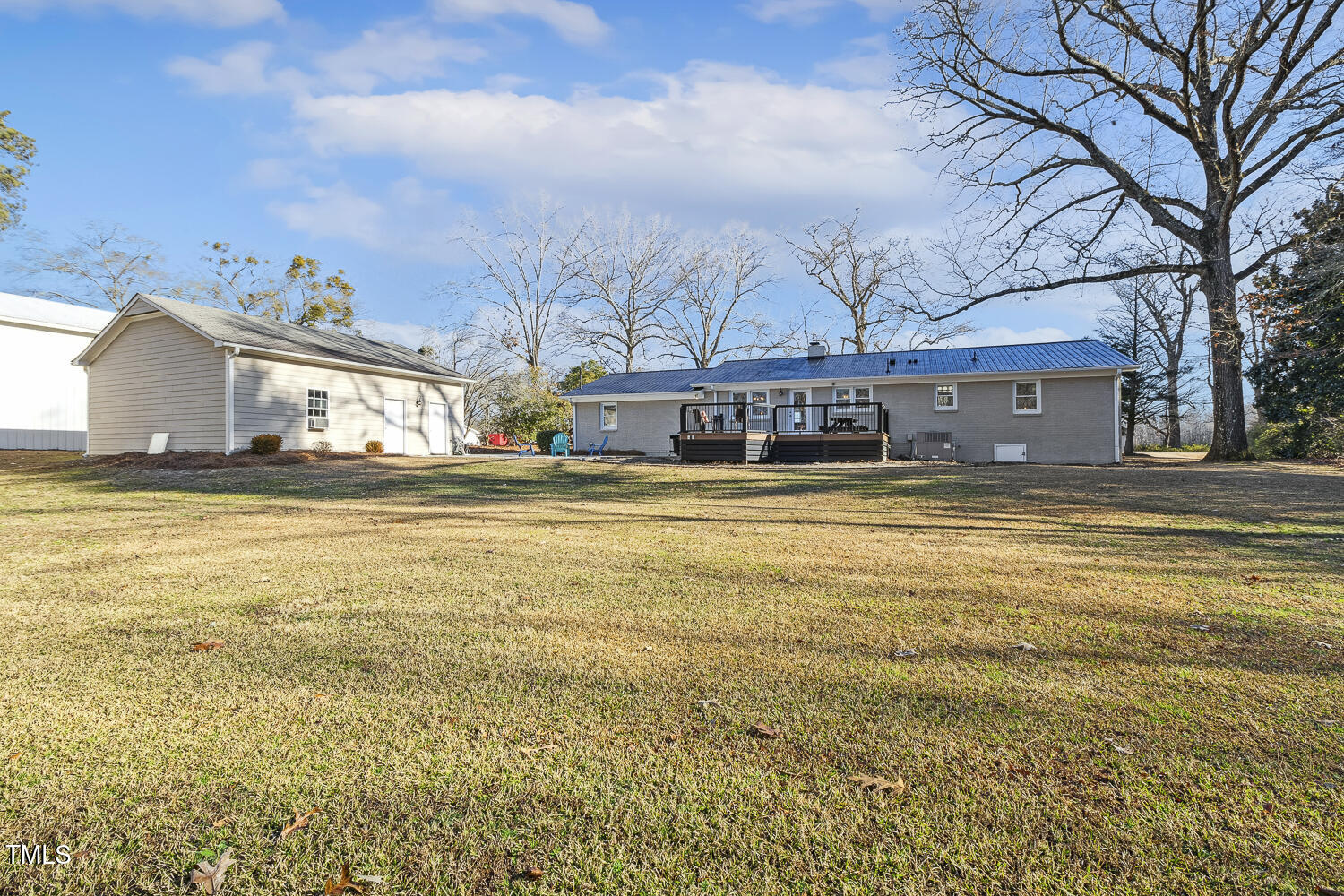 477 Avery Spence Road