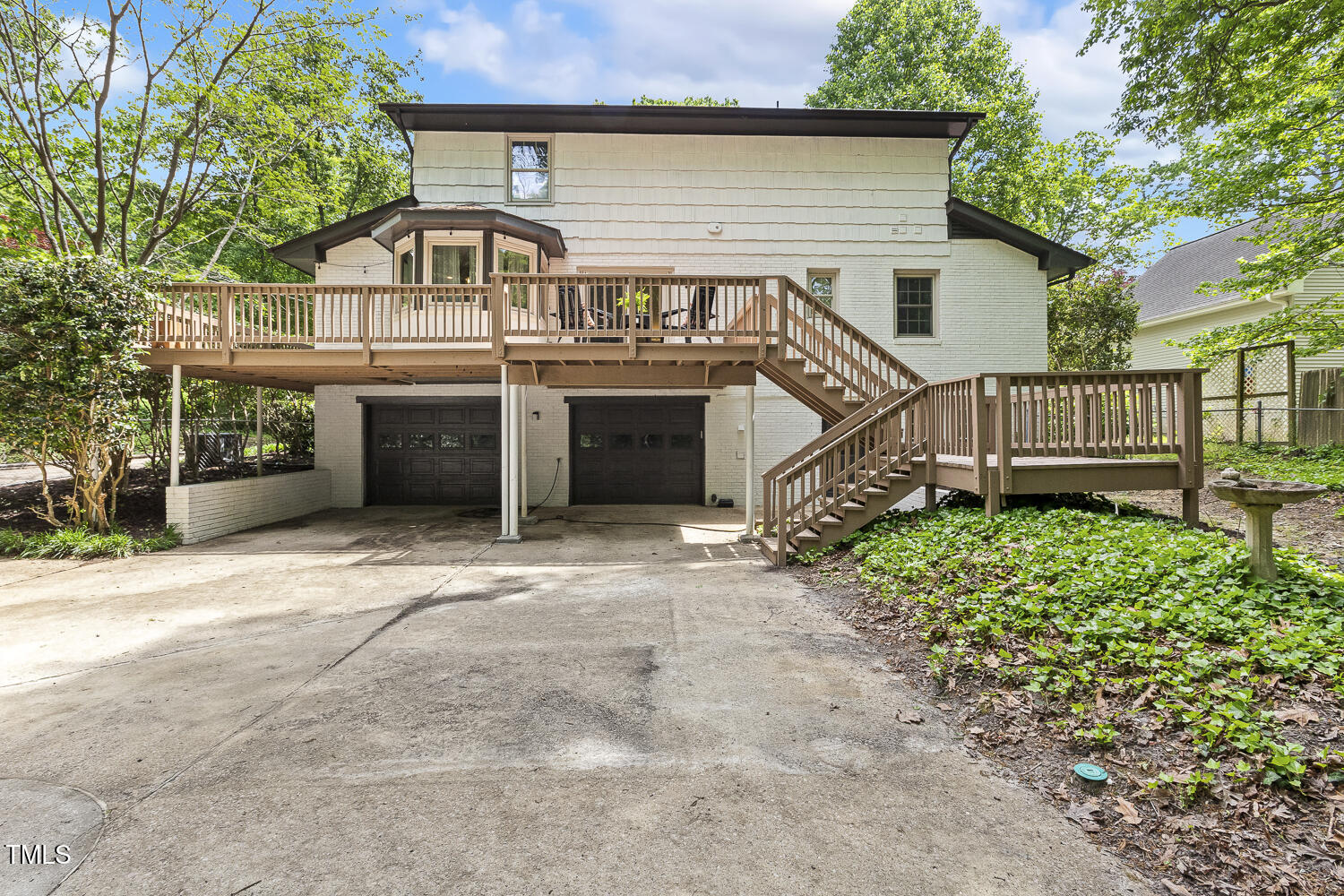 814 Ellynn Drive
