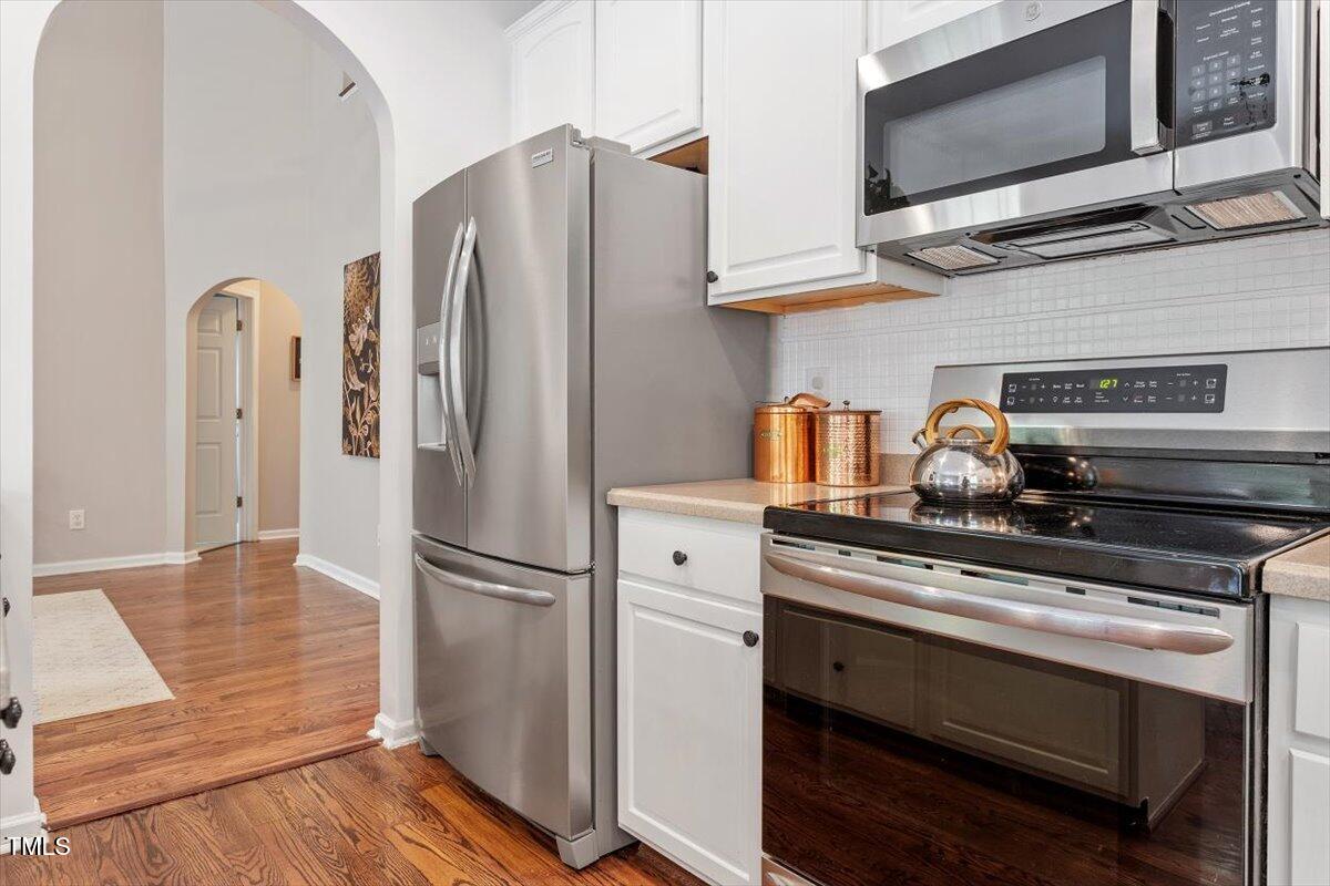 3810 Stoneybrook Drive