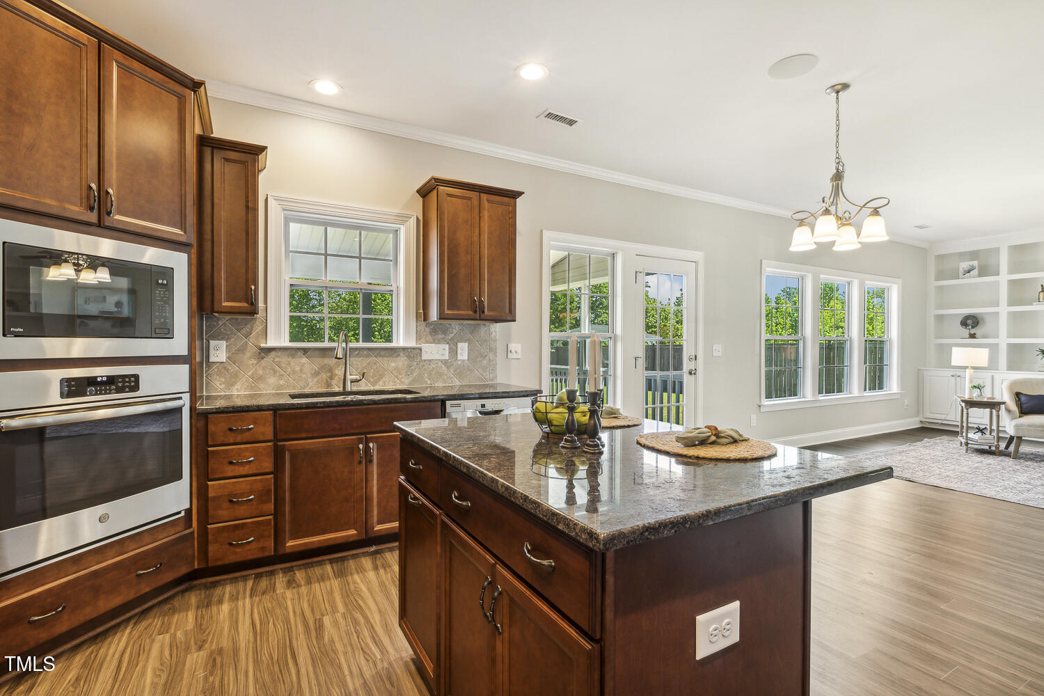107 Southern Acres Drive