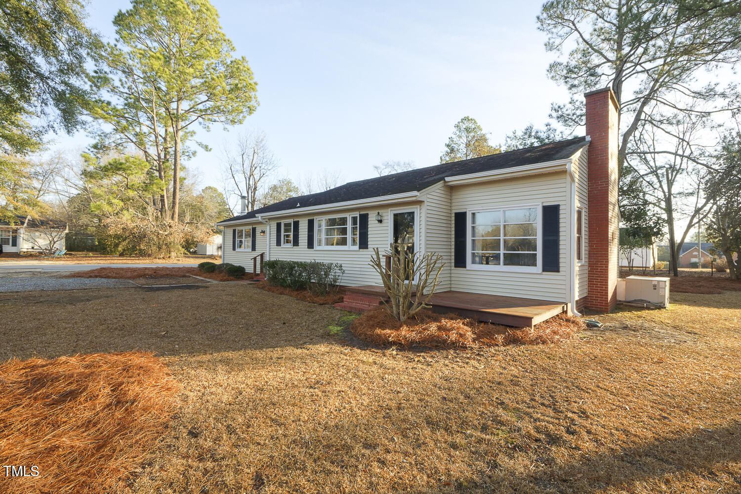 75 Hartwell Circle