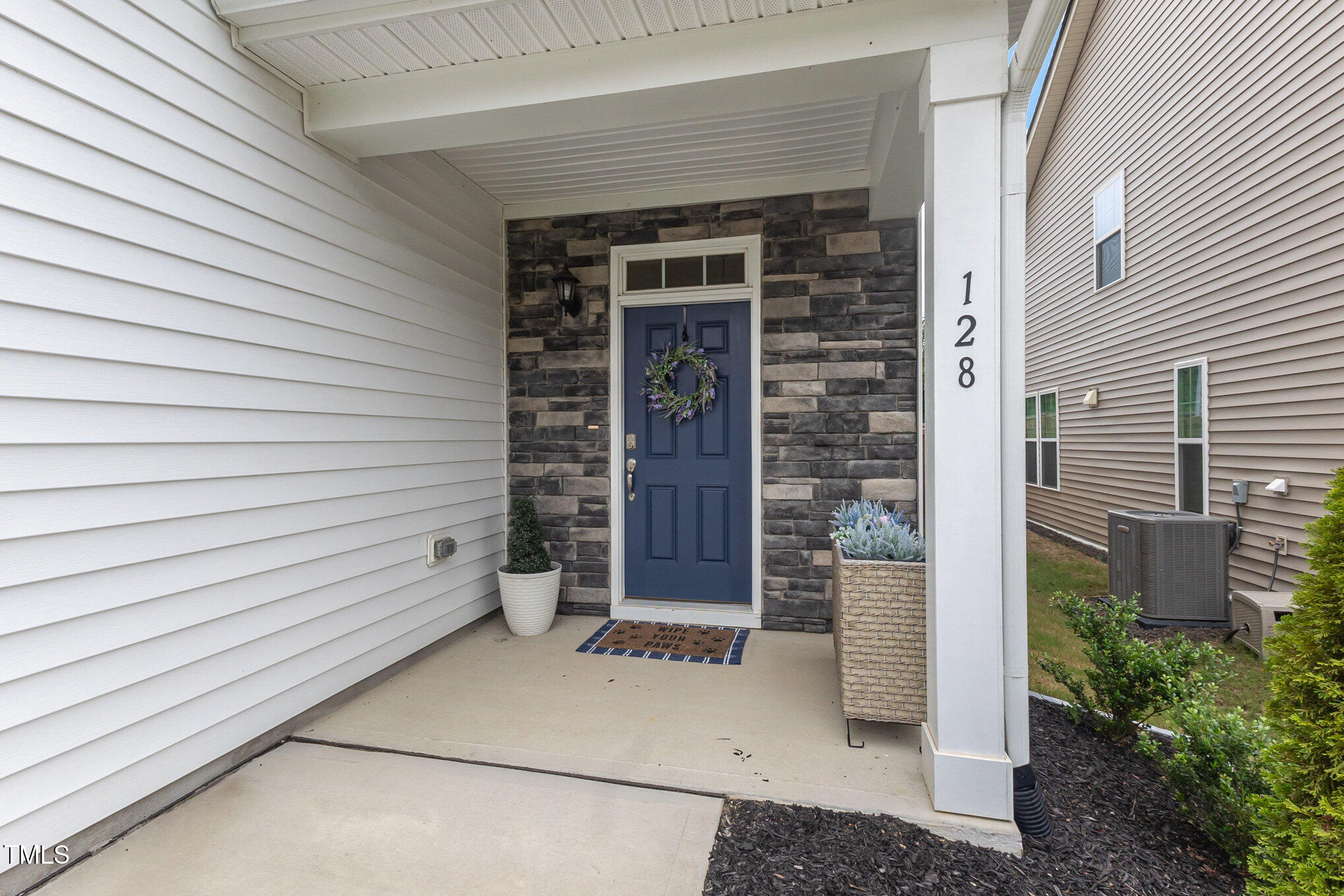 128 Begonia Street, Angier