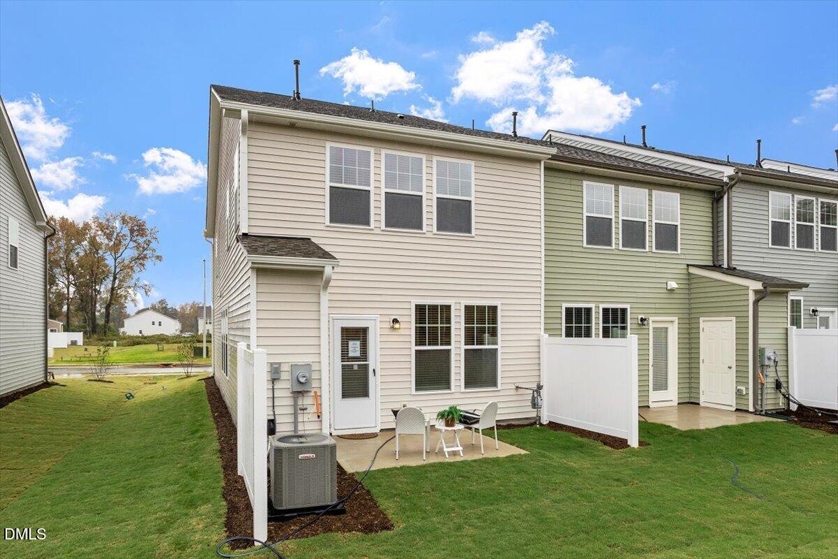62 Bloodroot Street