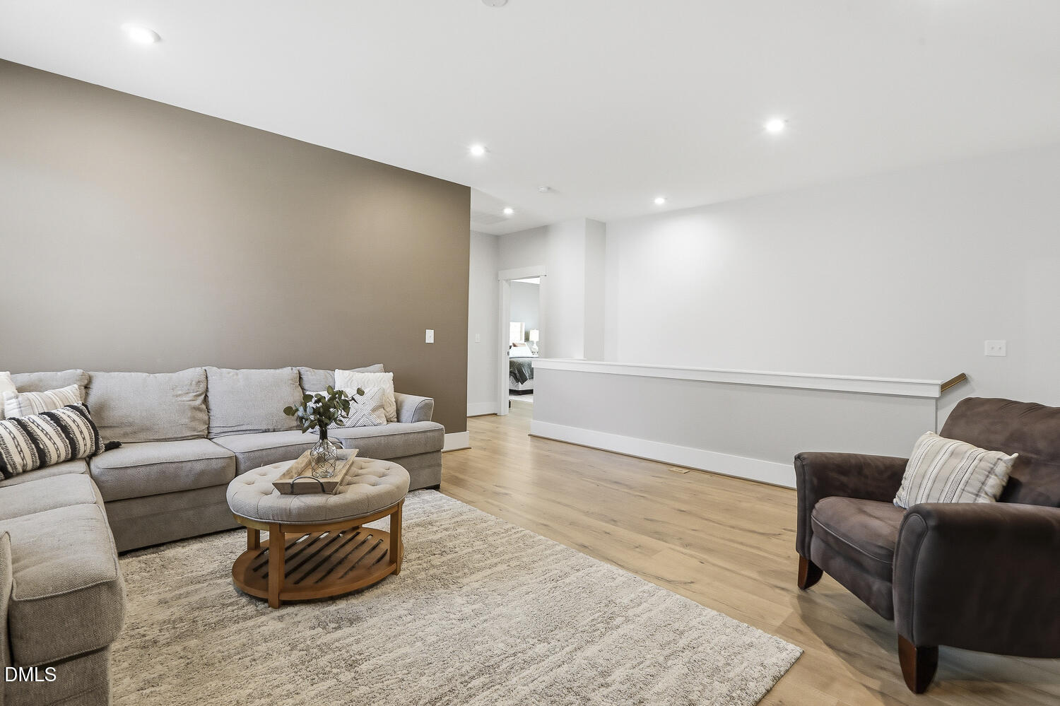 197 S Clearbrook Court