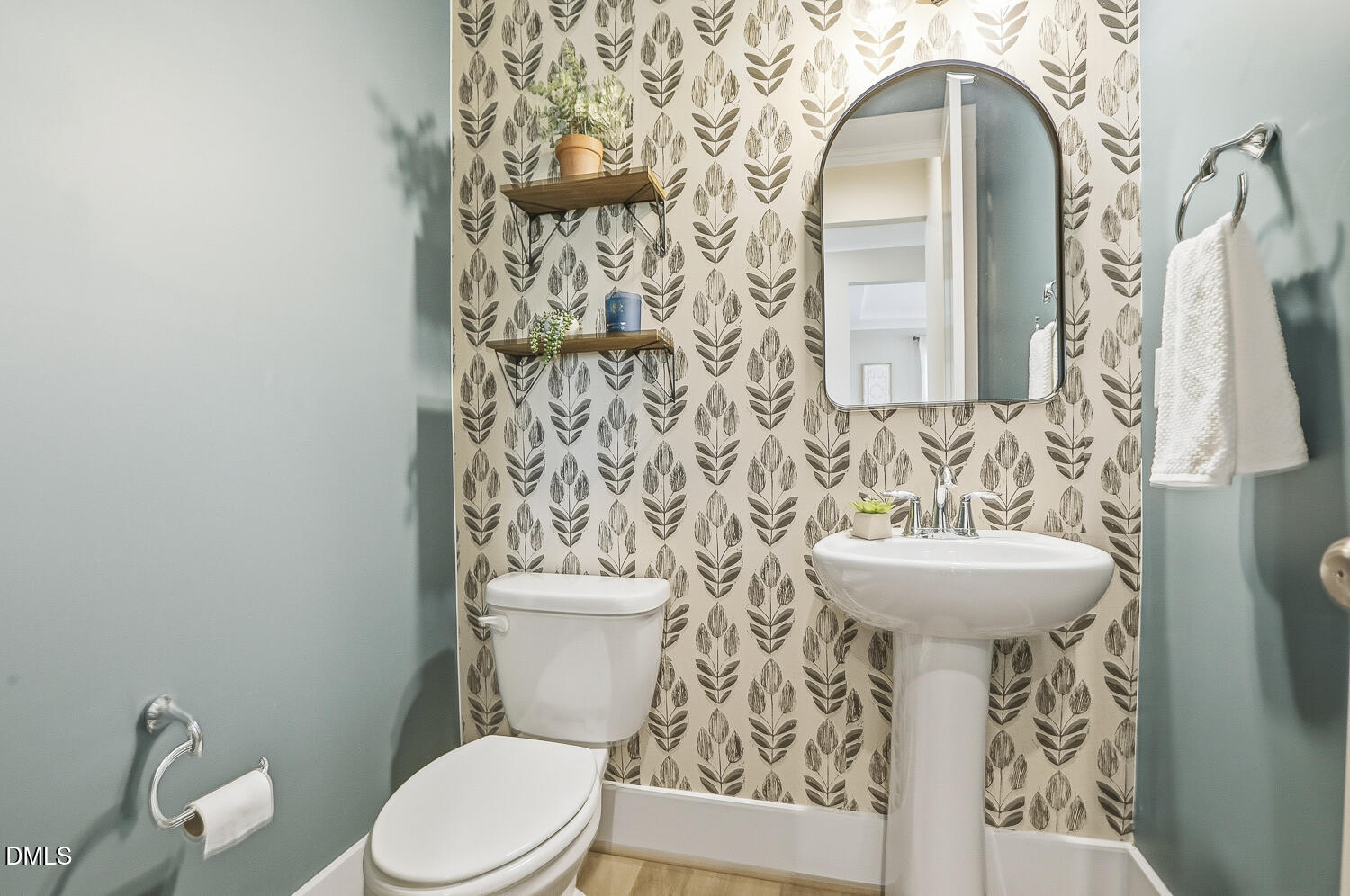 197 S Clearbrook Court