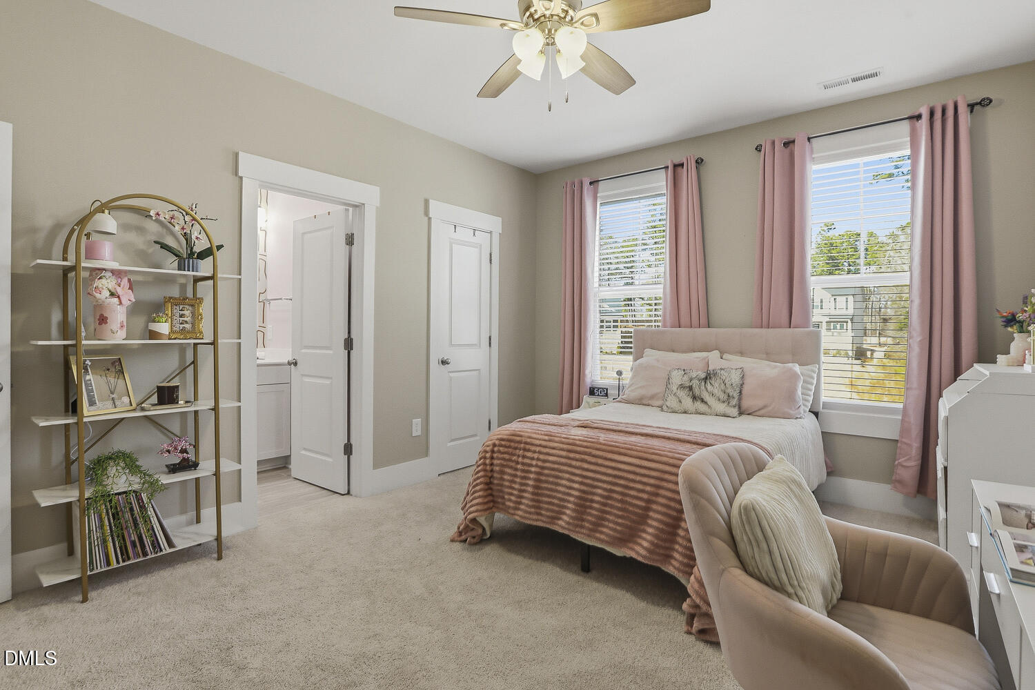 197 S Clearbrook Court