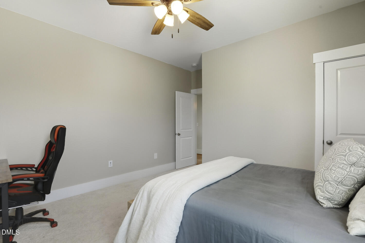 197 S Clearbrook Court