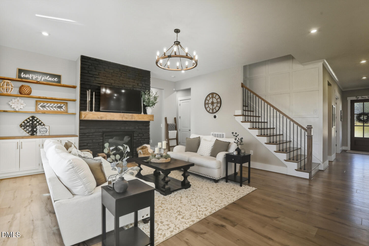 197 S Clearbrook Court