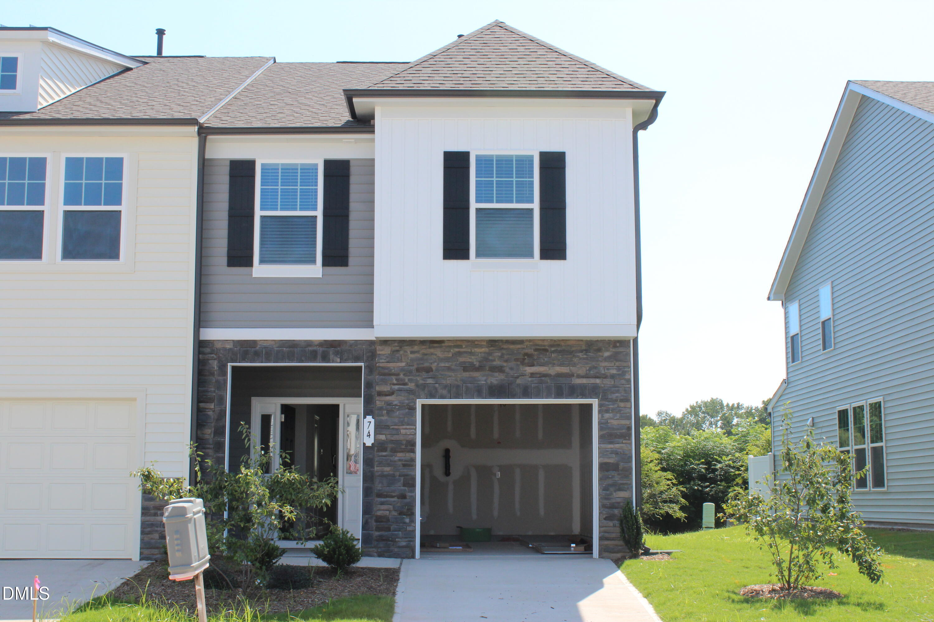 74 Amaryllis Lane