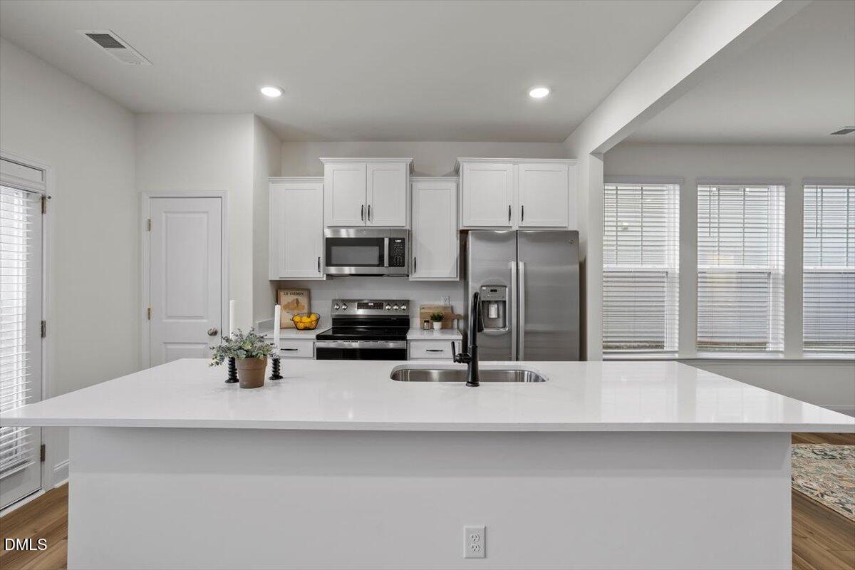74 Amaryllis Lane