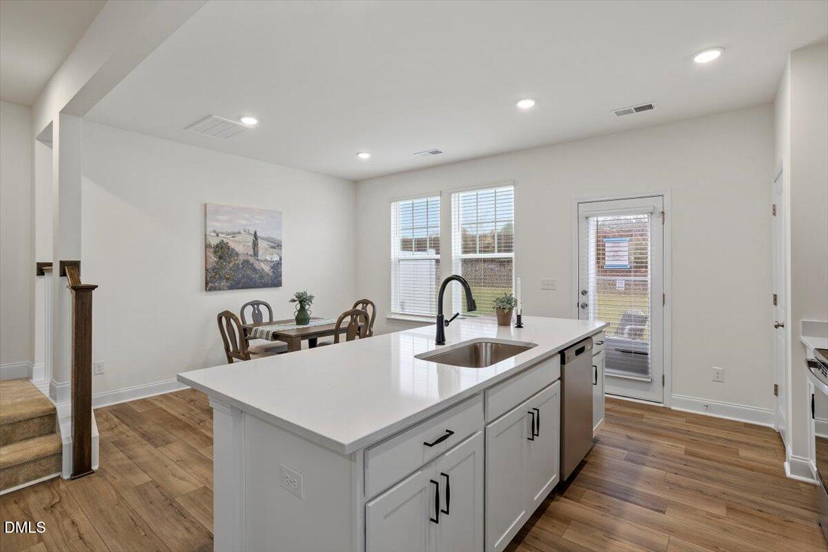 74 Amaryllis Lane