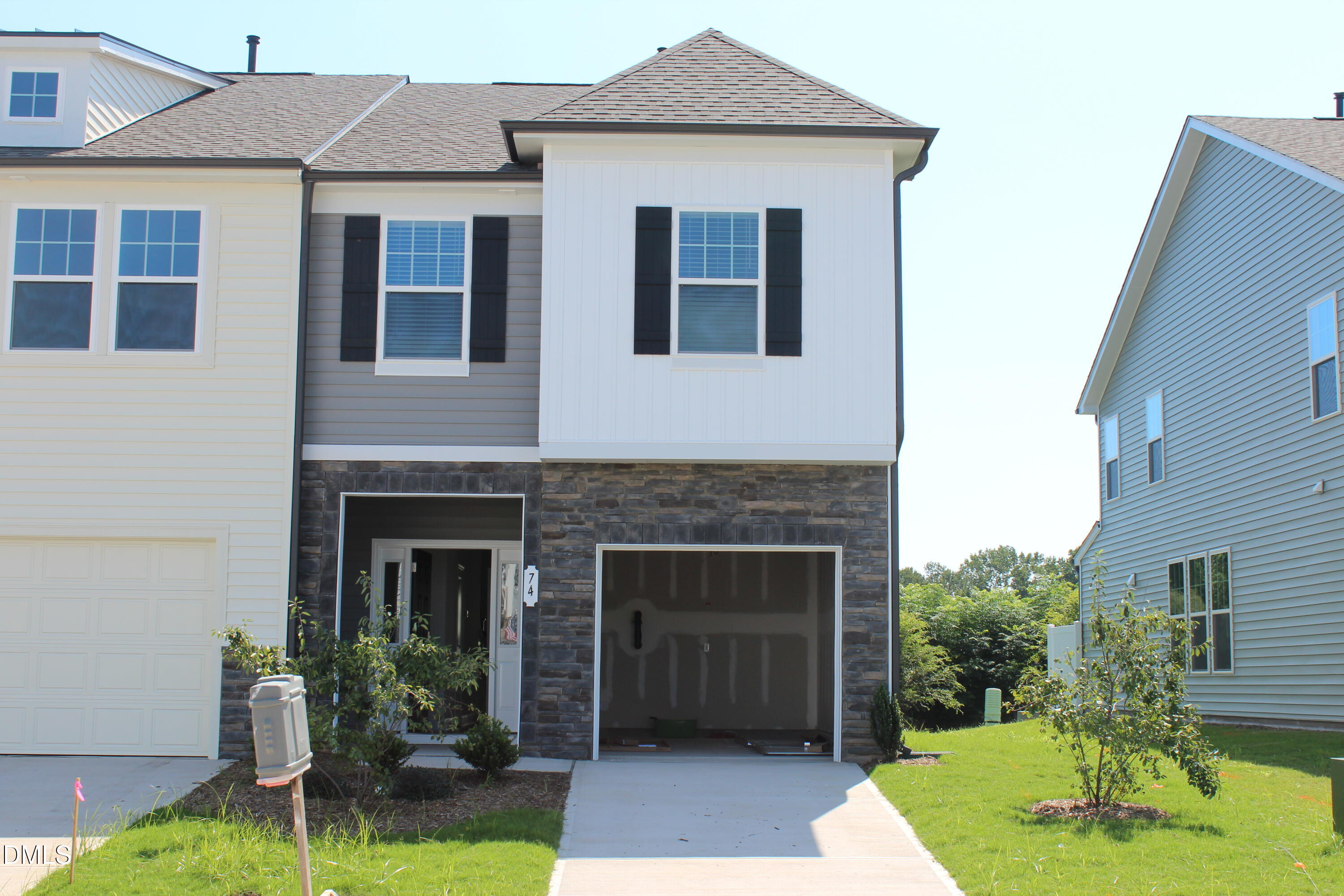 74 Amaryllis Lane