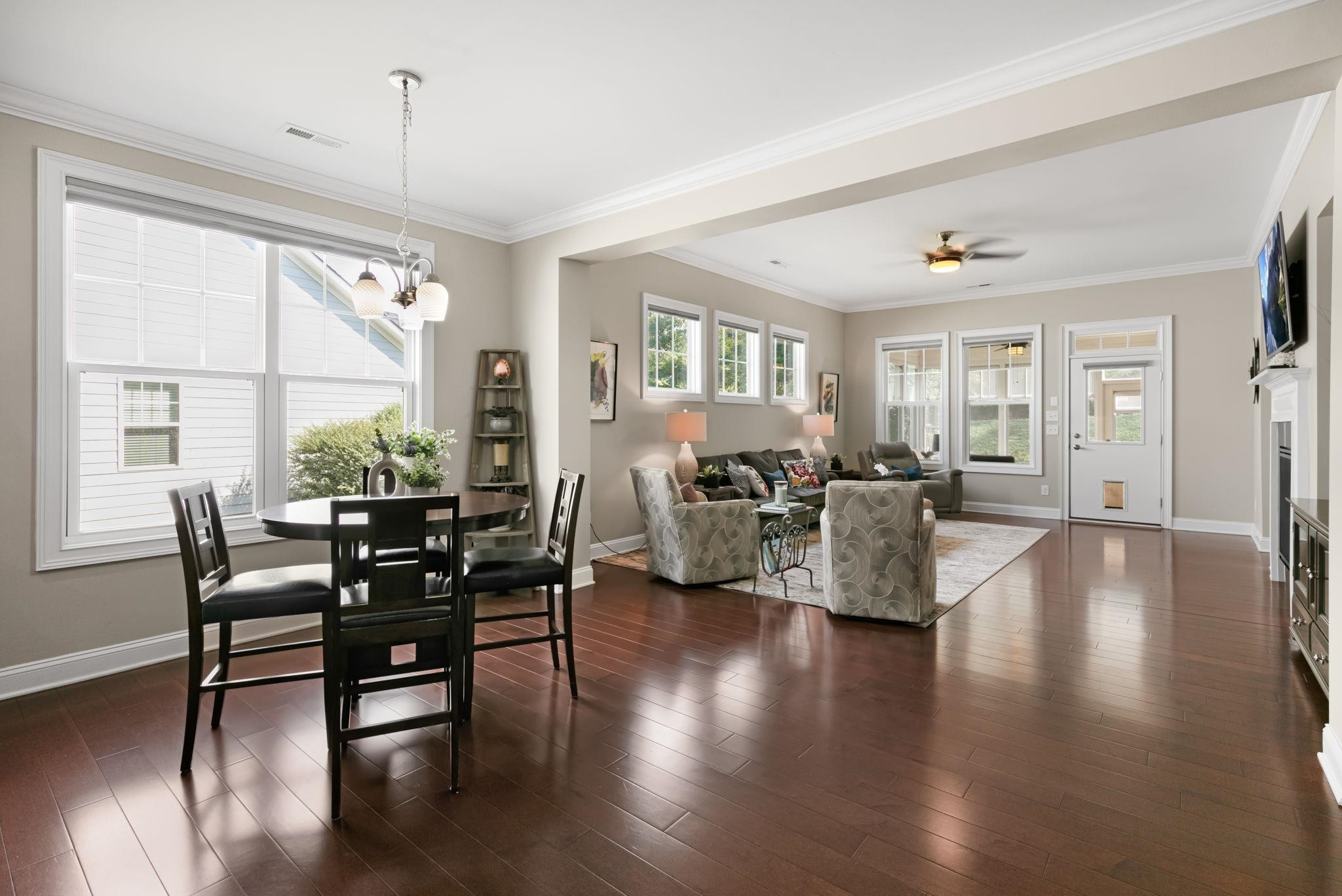 220 Lucky Ribbon Lane