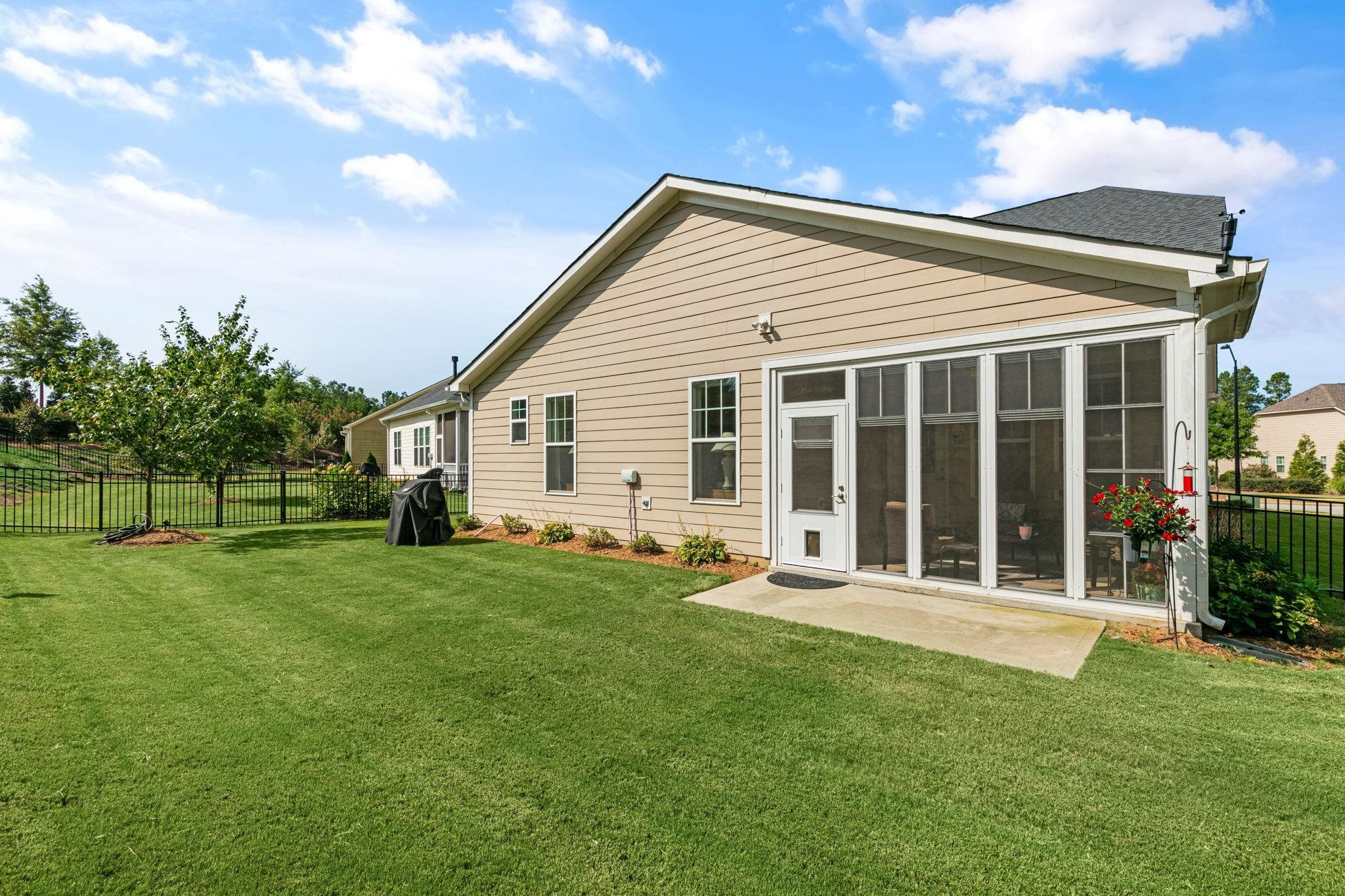 220 Lucky Ribbon Lane