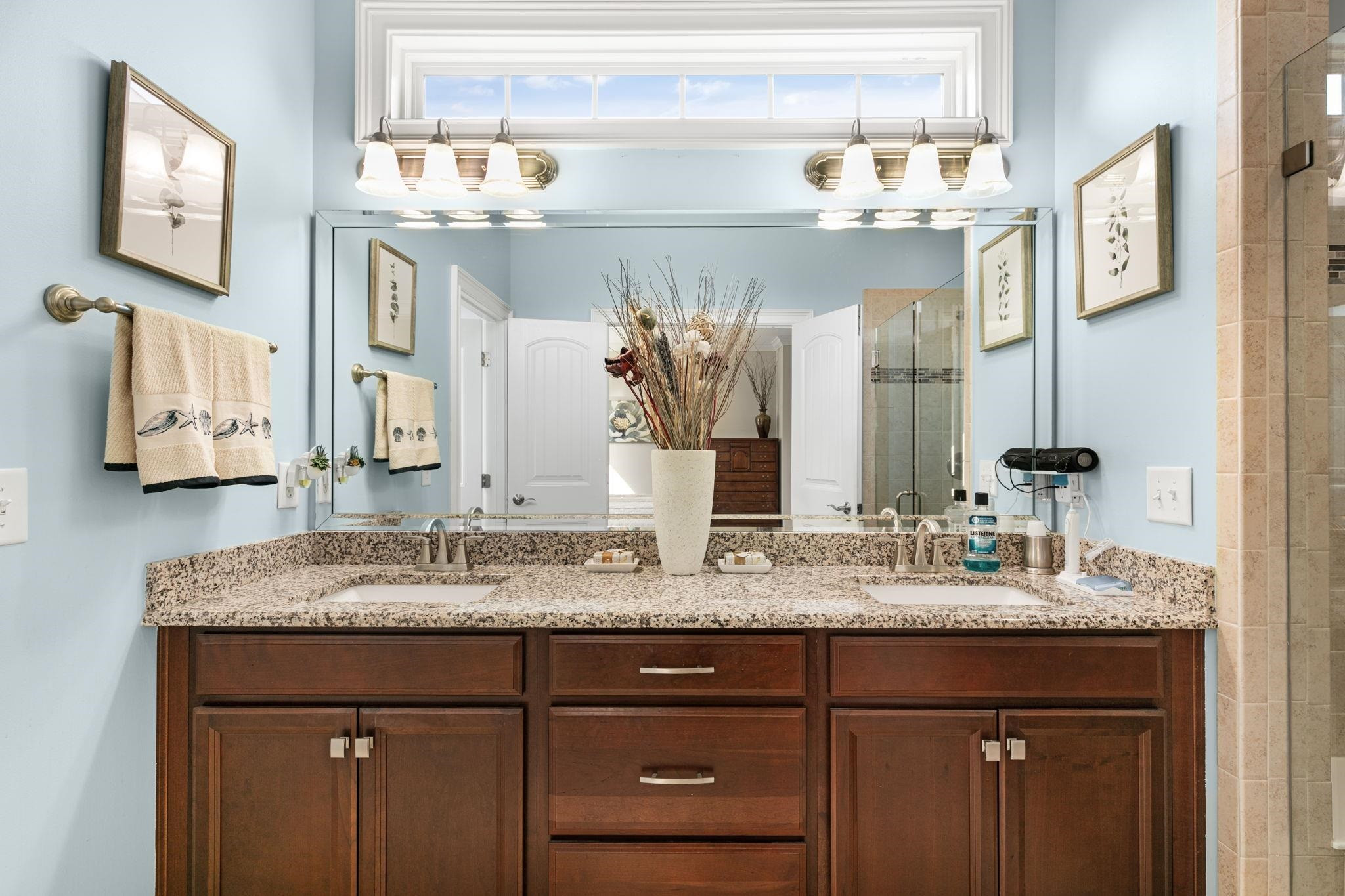 220 Lucky Ribbon Lane