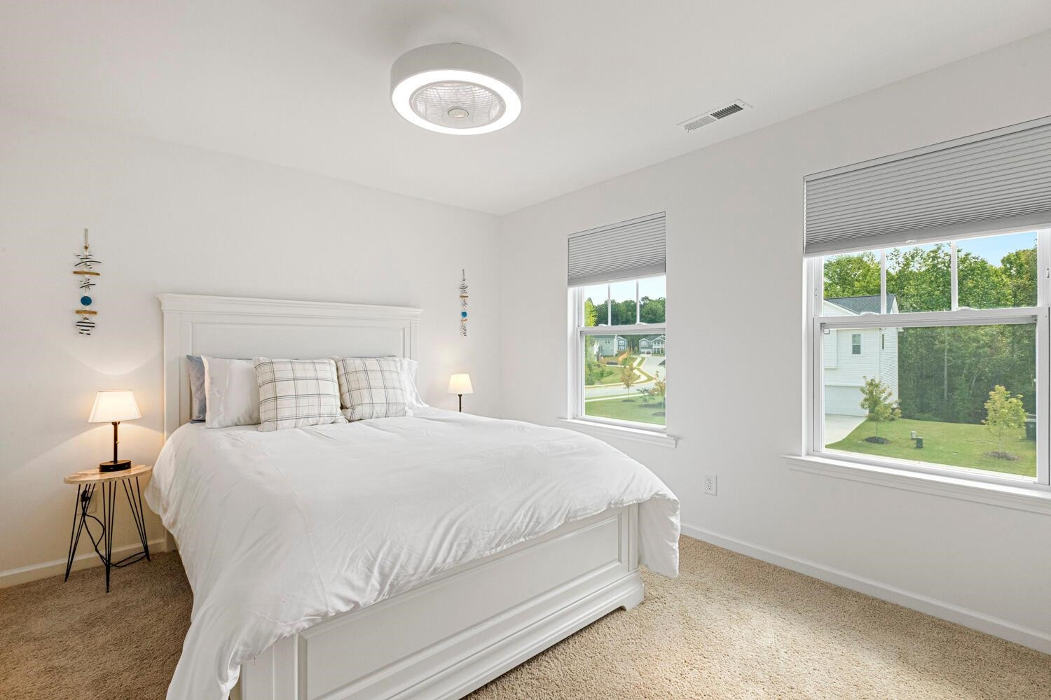 160 Belleforte Park Circle