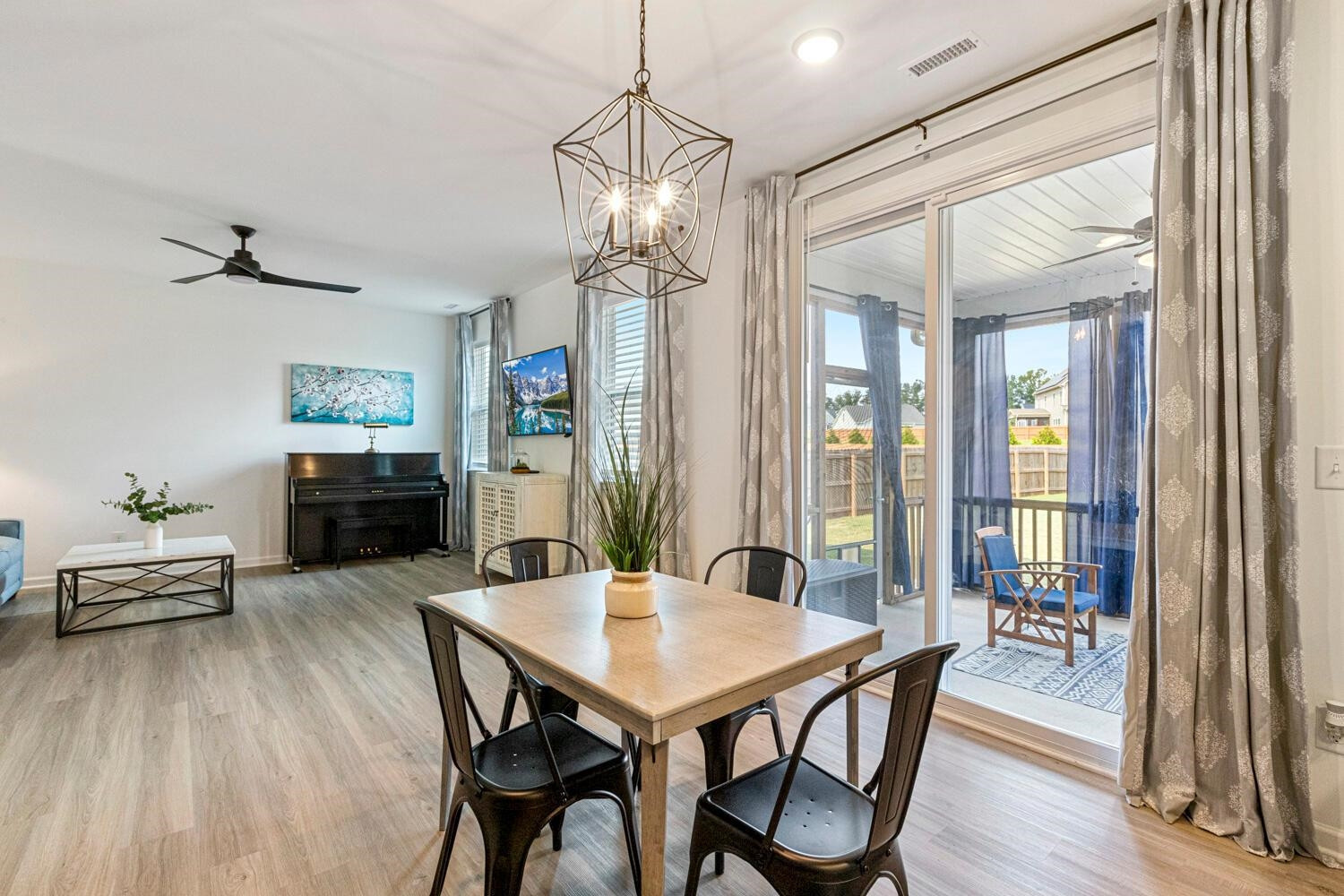 160 Belleforte Park Circle