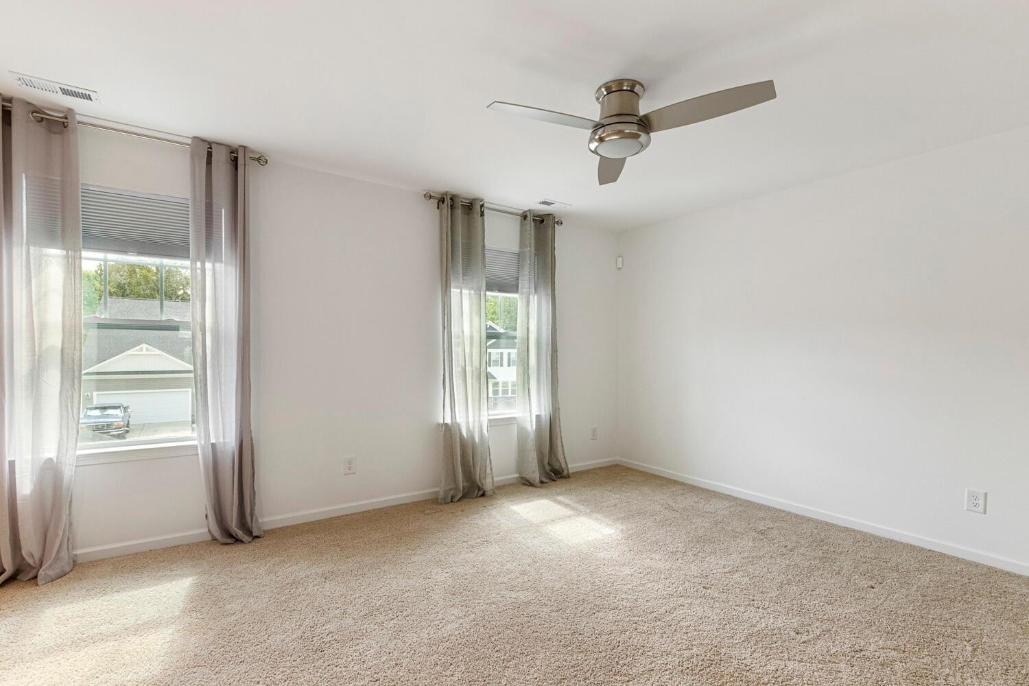 160 Belleforte Park Circle