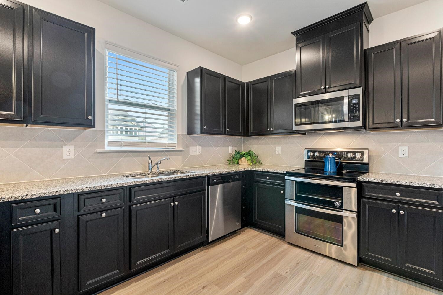 160 Belleforte Park Circle