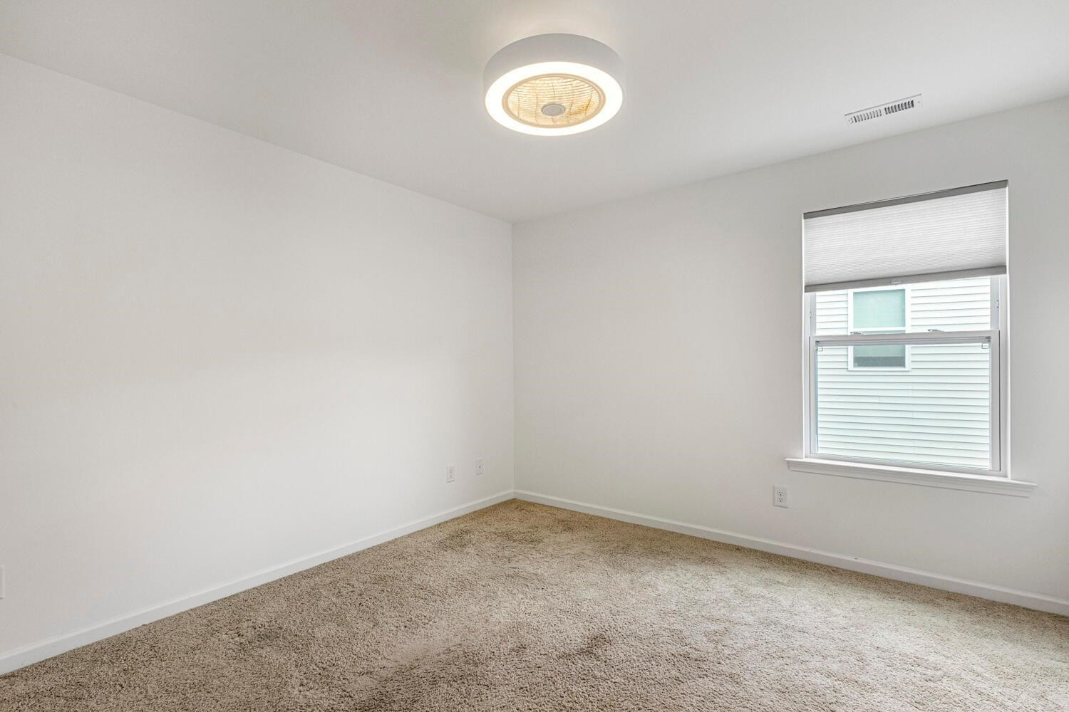 160 Belleforte Park Circle