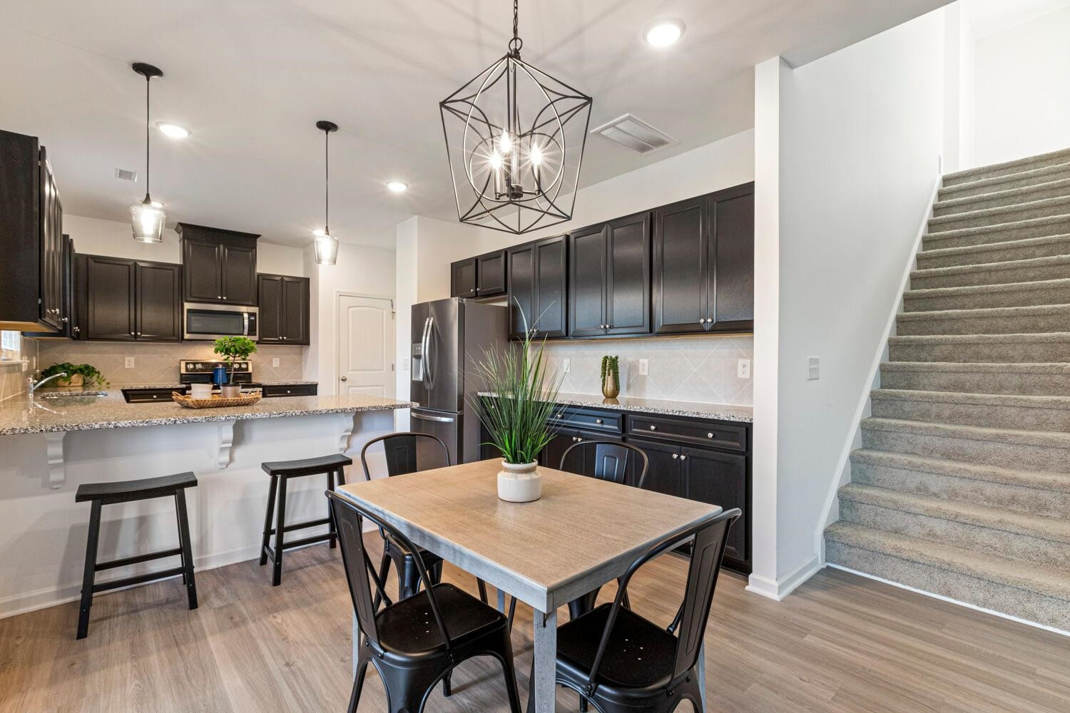 160 Belleforte Park Circle