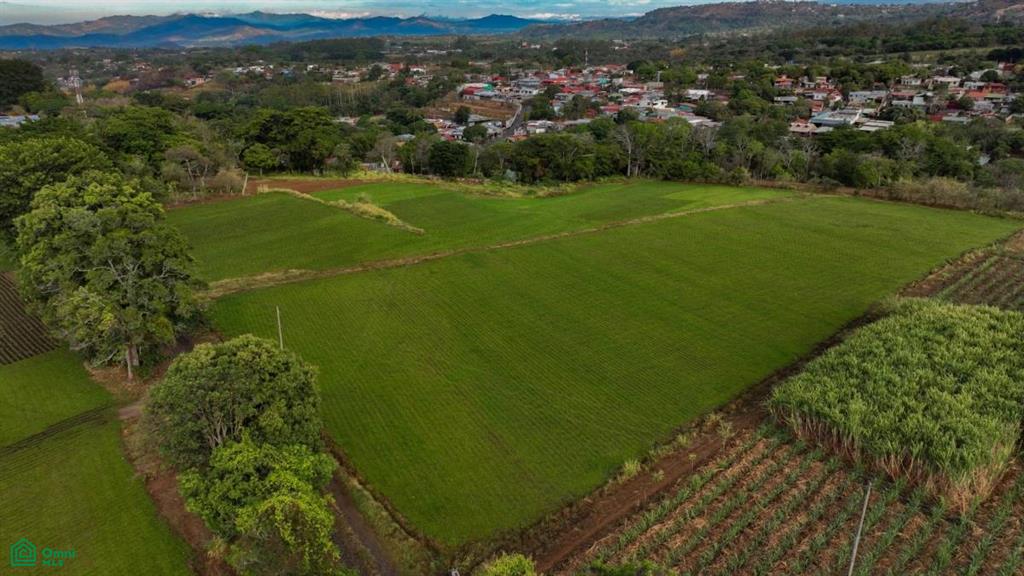 Flat Land for Sale Near International Airport, San Isidro, Central, Alajuela