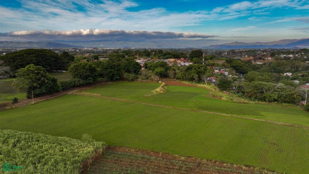 Flat Land for Sale Near International Airport, San Isidro, Central, Alajuela