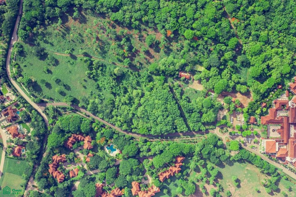 Walking Distance to Beach Club 49 One Hacienda Pinilla Premium Lot, Tamarindo, Guanacaste