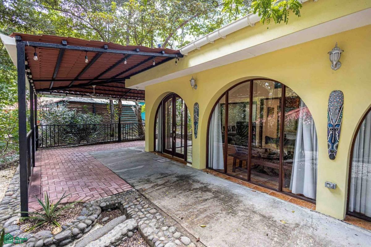 Fully Furnished Jungle Villa, Unit 16 Mountain View Villa, Sardinal, Carrillo, Guanacaste