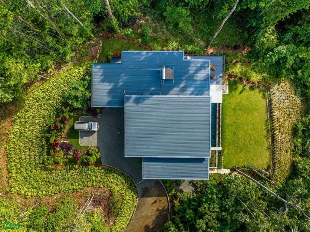 Coastal and Ocean Views Casa Los Delfines One Level Private and Modern Home, Dominical, Quepos, Puntarenas