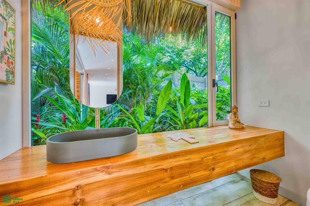 Newly Built Tropical Modern Home , Santa Cruz, Guanacaste