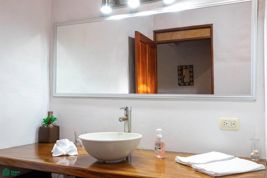 Private Rainforest Villa with Guest House , Quepos, Quepos, Puntarenas