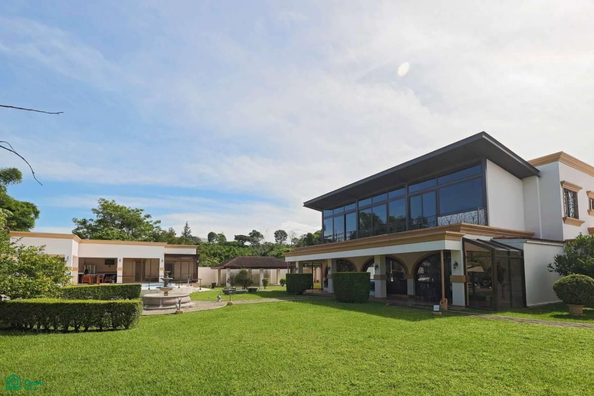 Luxury City Estate , Sánchez, San Jose