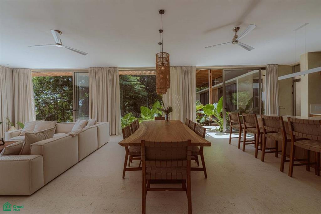 Designer Home With Ocean And Mountain Views
