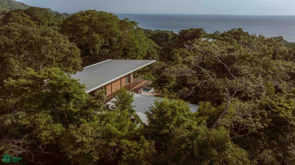 Designer Home With Ocean And Mountain Views