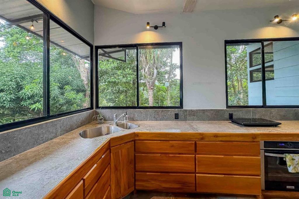 Mountain View Home Gated Community , Puntarenas