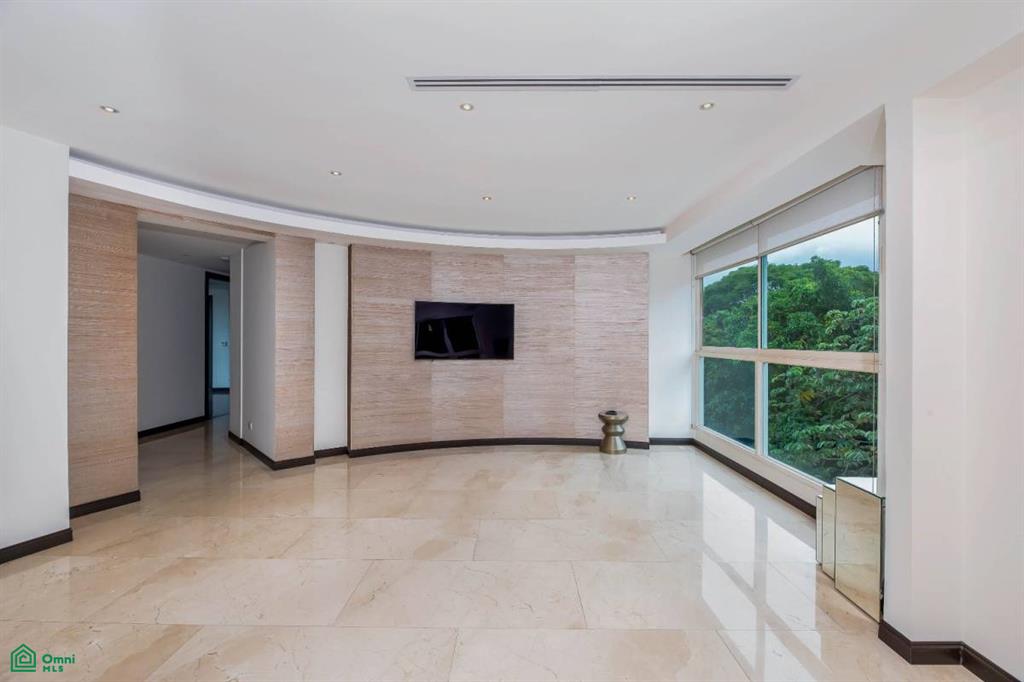 Panoramic Cosmopolitan Apartment in Jaboncillos , Escazú, San Jose