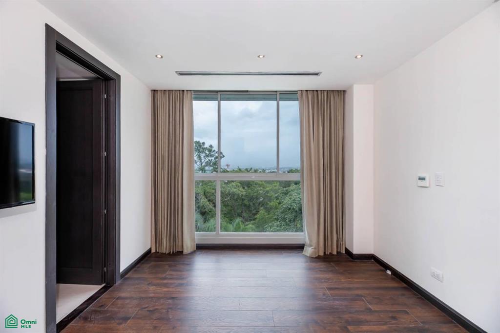 Panoramic Cosmopolitan Apartment in Jaboncillos , Escazú, San Jose