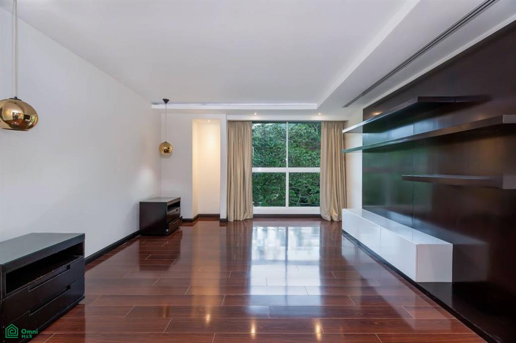 Panoramic Cosmopolitan Apartment in Jaboncillos , Escazú, San Jose
