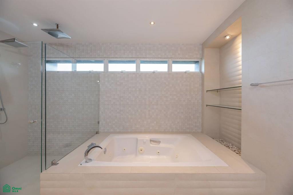 Panoramic Cosmopolitan Apartment in Jaboncillos , Escazú, San Jose