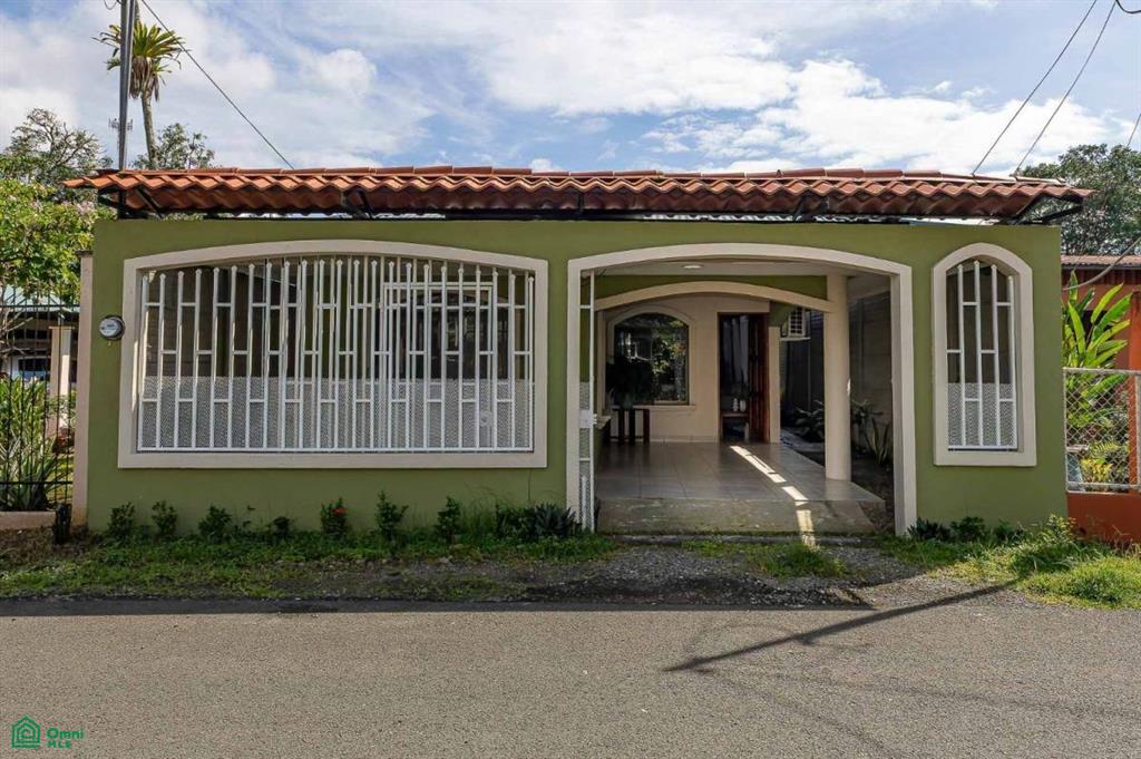 Affordable Remodeled Home for Sale Manuel Antonio , Quepos, Quepos, Puntarenas